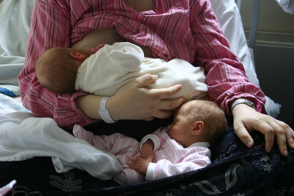 IRISH TWINS – a biography. Why hate your brother?