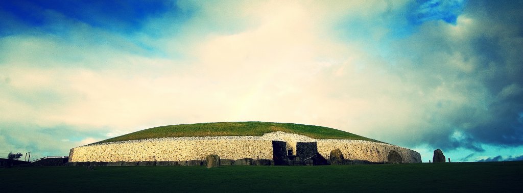 Newgrange Passage Tomb: Prehistoric Ireland Uncovered